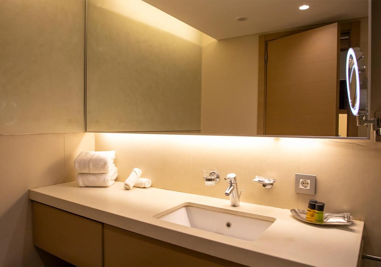 Saifi Suites Hotel Beirut Eksteriør billede