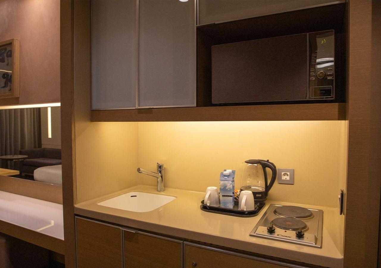 Saifi Suites Hotel Beirut Eksteriør billede