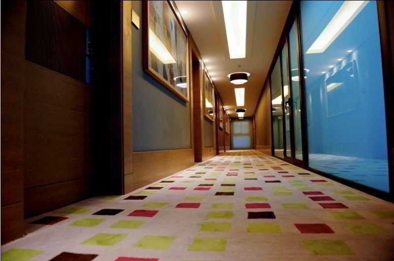 Saifi Suites Hotel Beirut Eksteriør billede