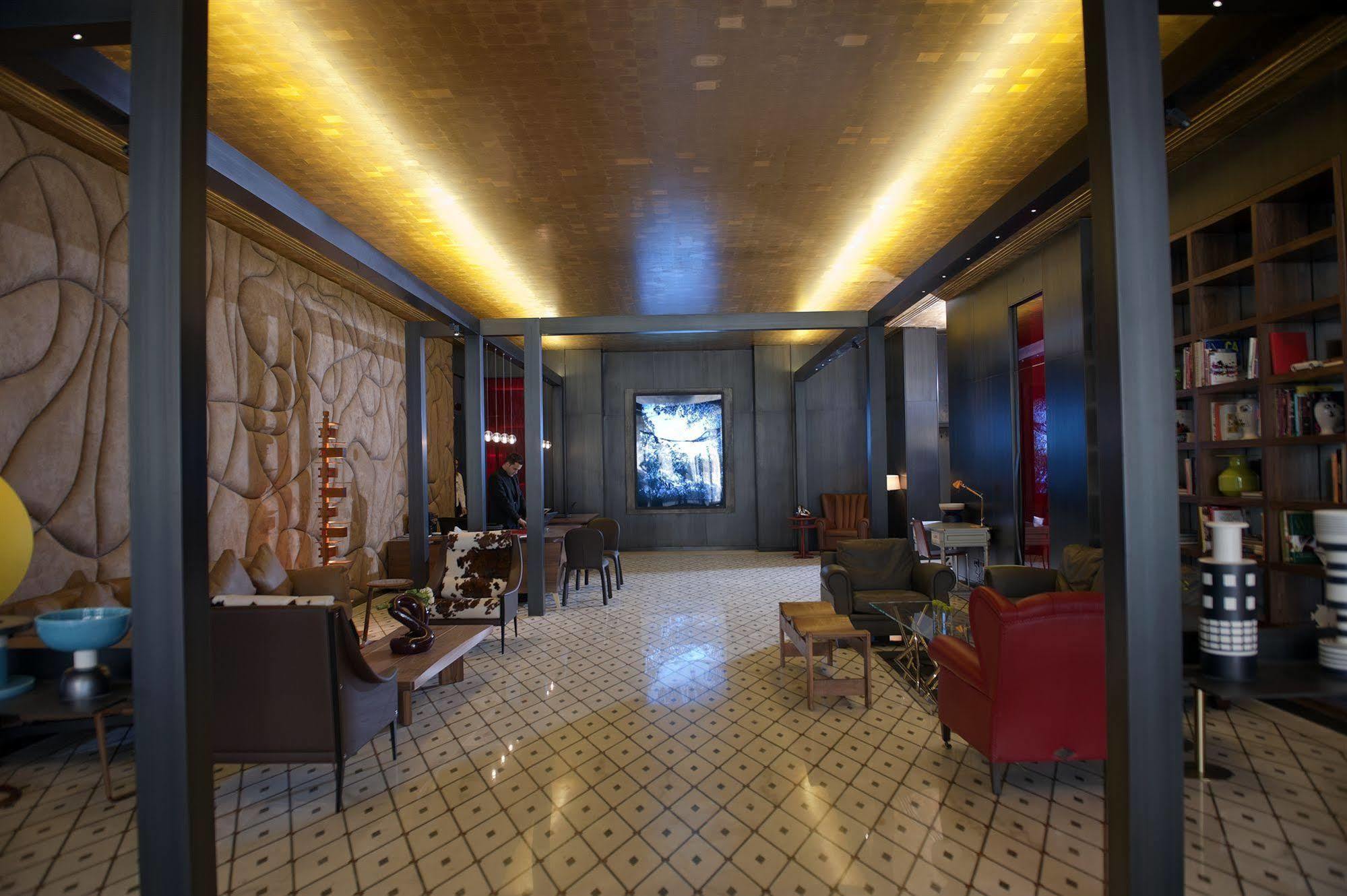 Saifi Suites Hotel Beirut Eksteriør billede