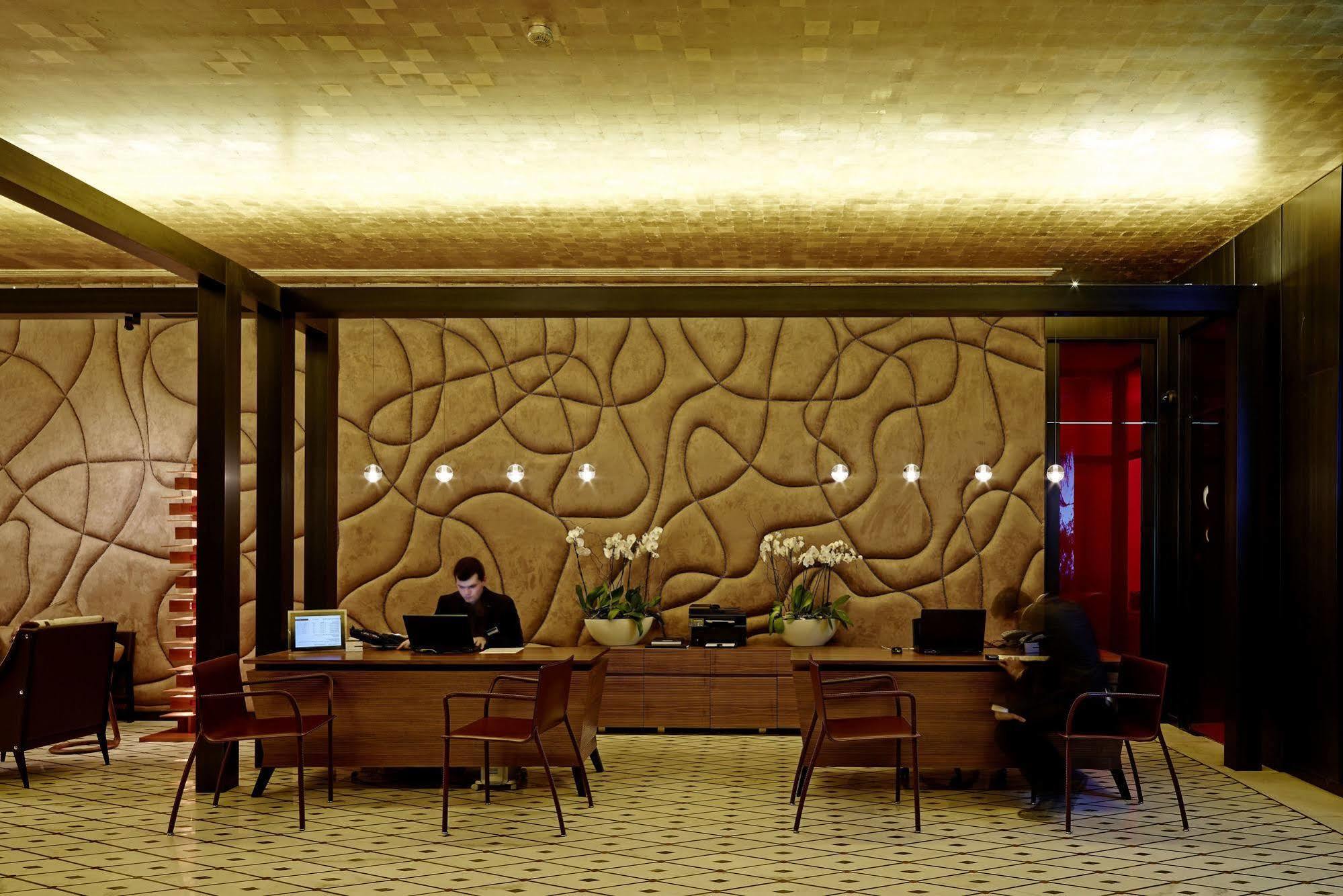 Saifi Suites Hotel Beirut Eksteriør billede
